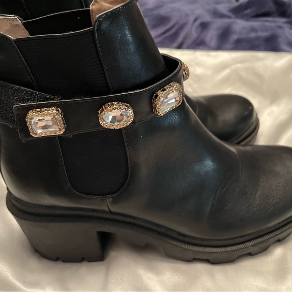 Steve Madden Lug Boots 8.5 Black Amulet - Picture 3 of 8